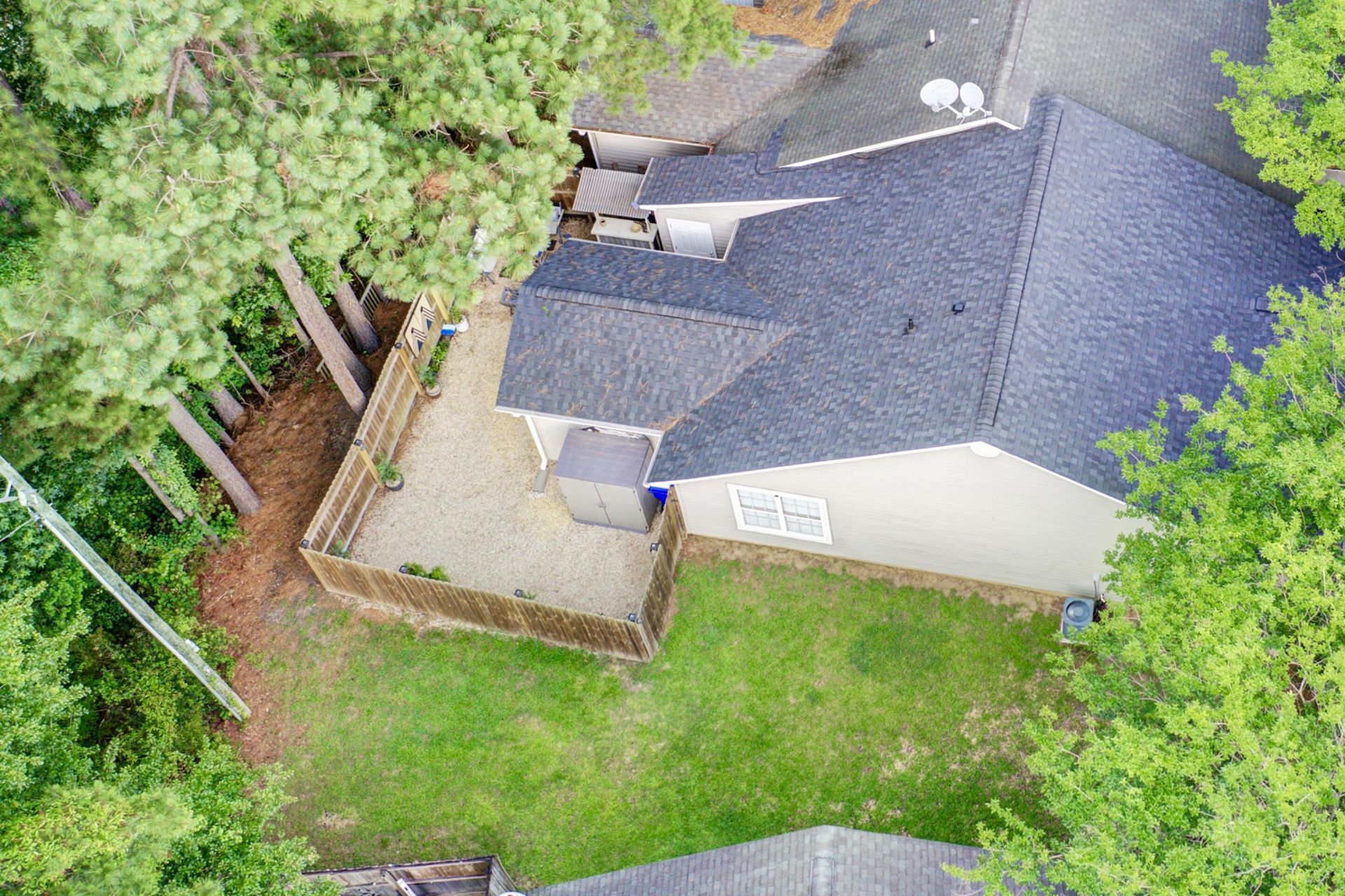 8069 Vermont Road Photo 4