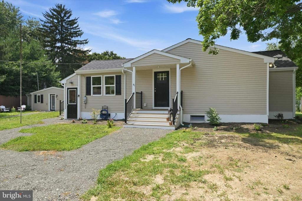 41 BEACHVIEW AVENUE , EARLEVILLE, MD 21919