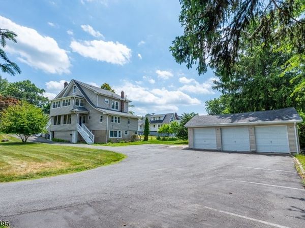 81 Lane Avenue, West Caldwell, NJ 07006