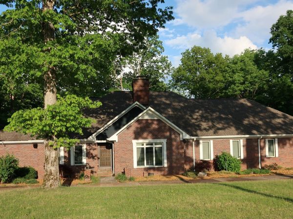 287 Michael Dr , Waynesboro, TN 38485