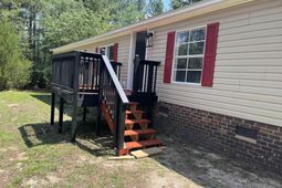 2091 W E Jeffcoat Rd photo 4