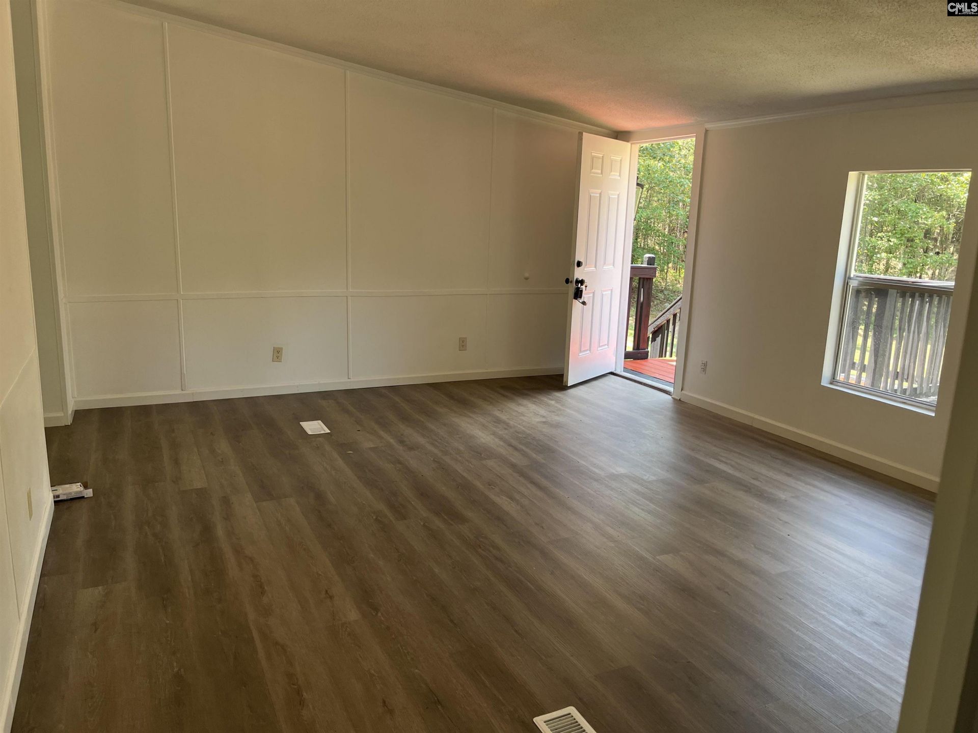 2091 W E Jeffcoat Rd Photo 27