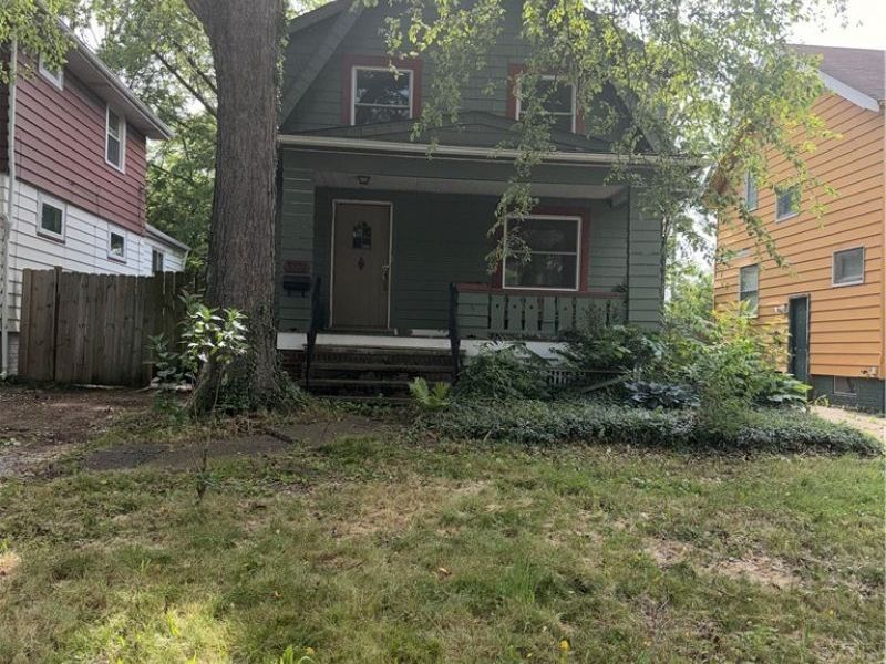 3370 W 136th Street, Cleveland, OH 44111 Photo 2