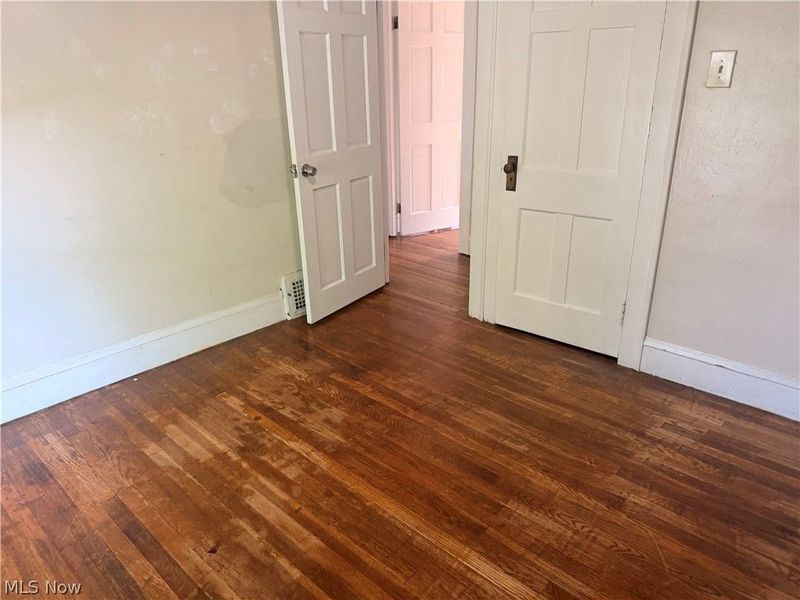 3370 W 136th Street, Cleveland, OH 44111 Photo 37