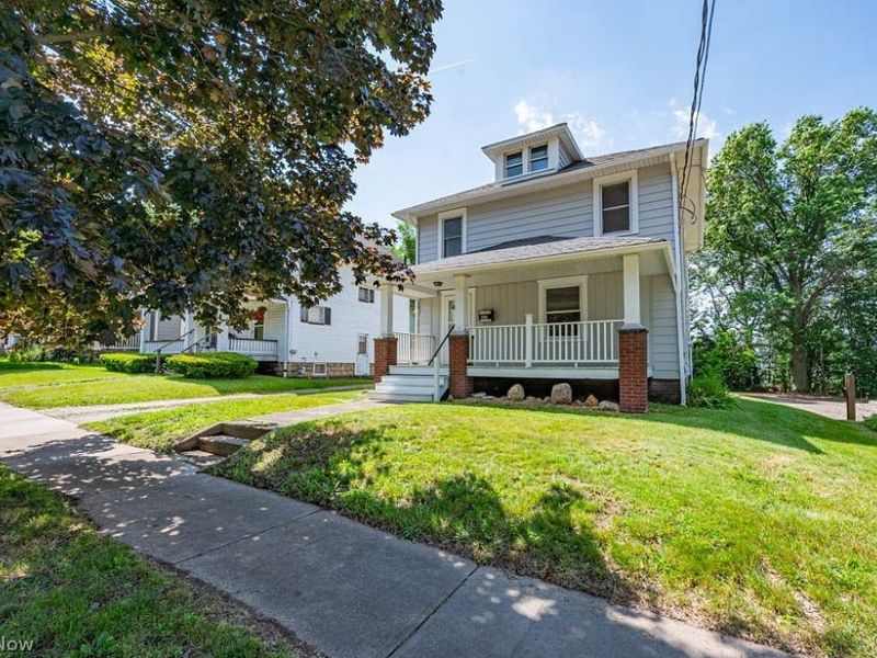 469 E Euclid Avenue, Salem, OH 44460 Photo 3
