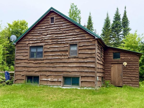 7726 S Forrest Side RD, Brimley/Bay Mills, MI 49715