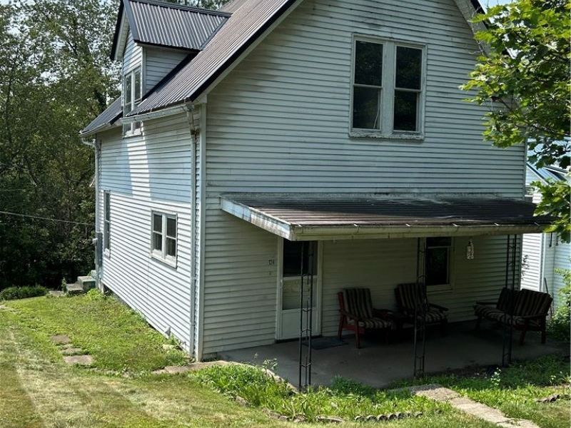 124 Front Street, Amsterdam, OH 43903 Photo 4