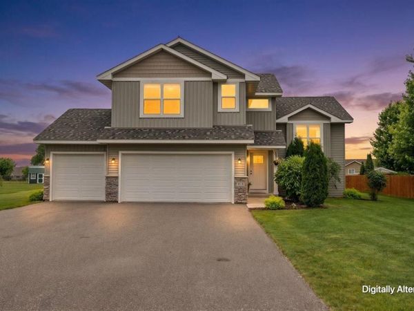 814 Brady Lane, New Richmond, WI 54017