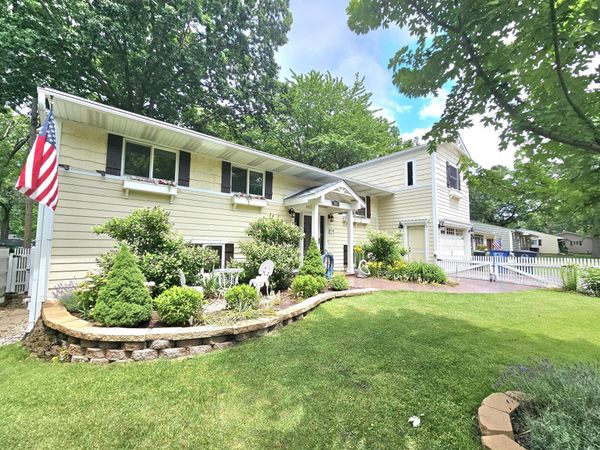 506 Washington Park Boulevard , Michigan City, IN 46360