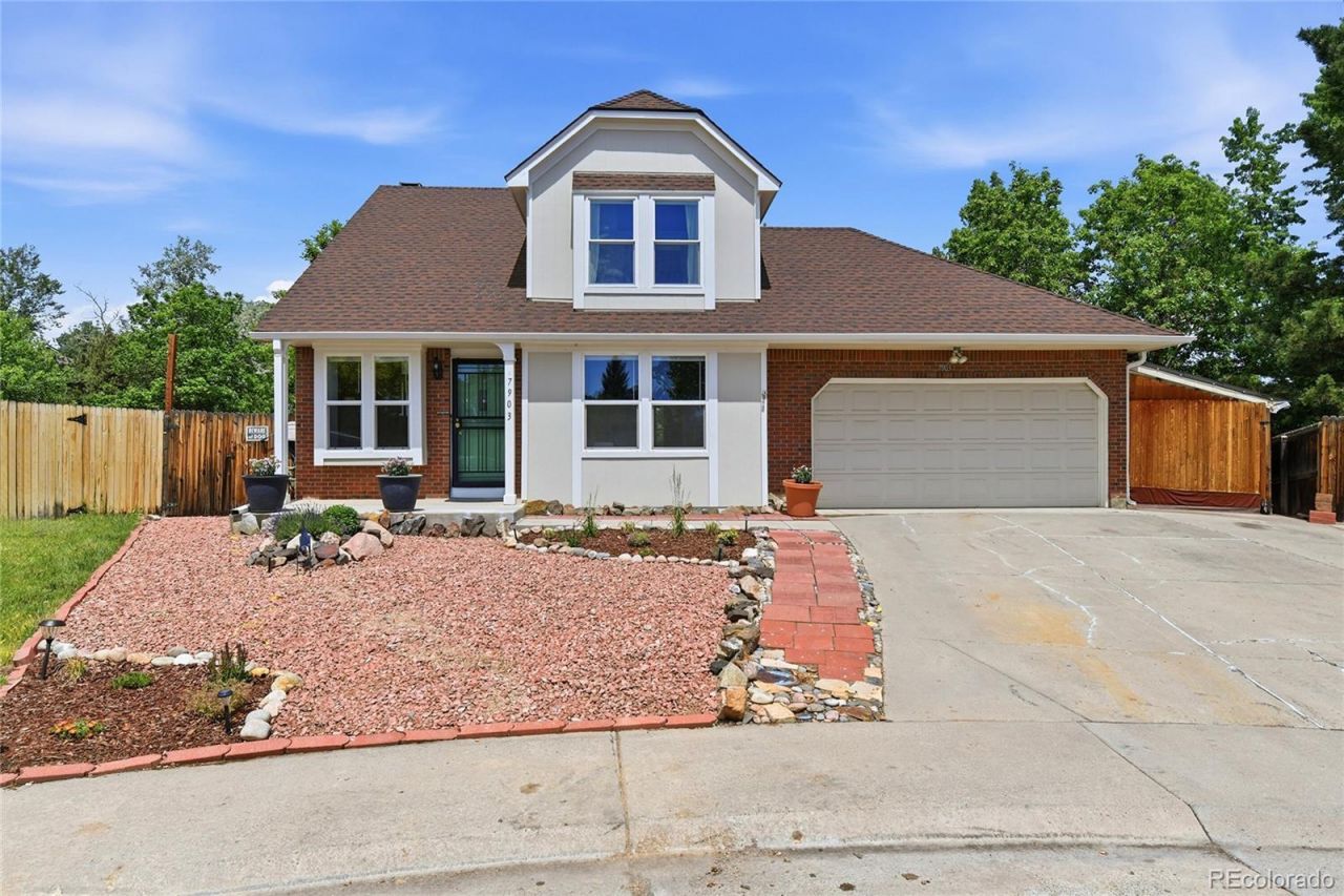 7903 S Garrison Way, Littleton, CO 80128 Main Photo