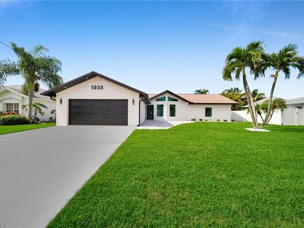 1938 Cornwallis PKWY, CAPE CORAL, FL 33904