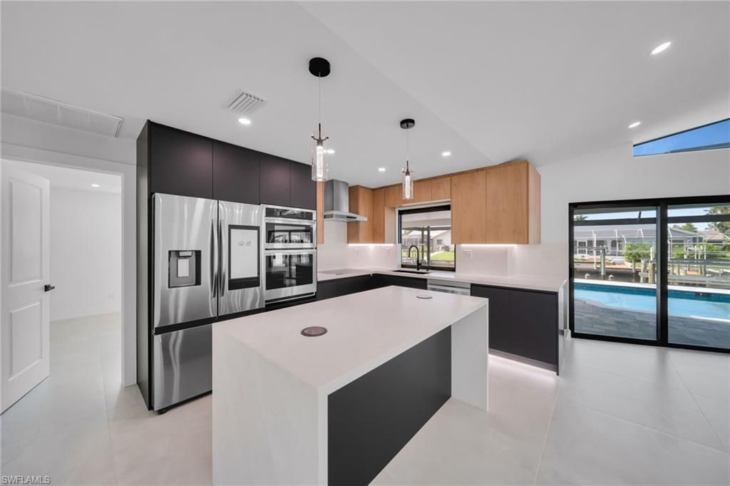 1938 Cornwallis Pkwy, Cape Coral, FL 33904 Photo
