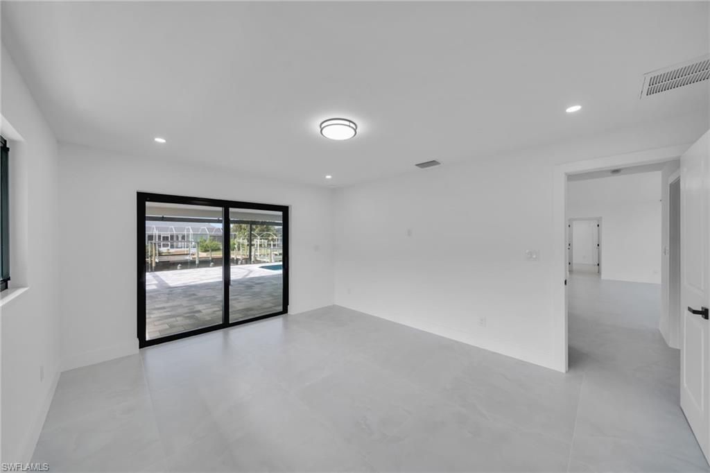 1938 Cornwallis Pkwy, Cape Coral, FL 33904 Photo