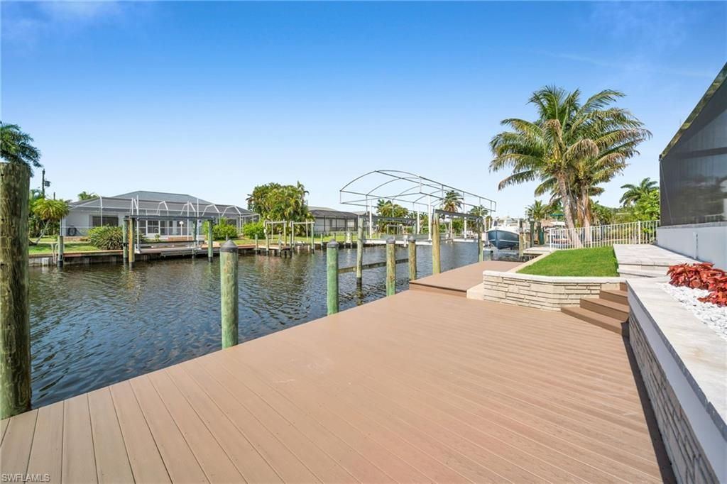 1938 Cornwallis Pkwy, Cape Coral, FL 33904 Photo