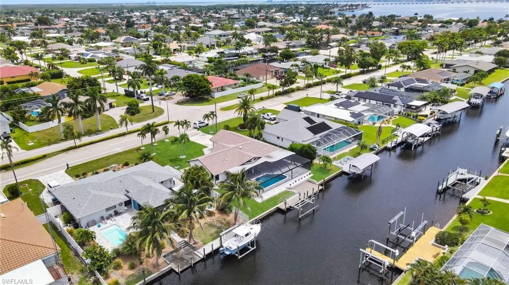1938 Cornwallis Pkwy, Cape Coral, FL 33904 Photo