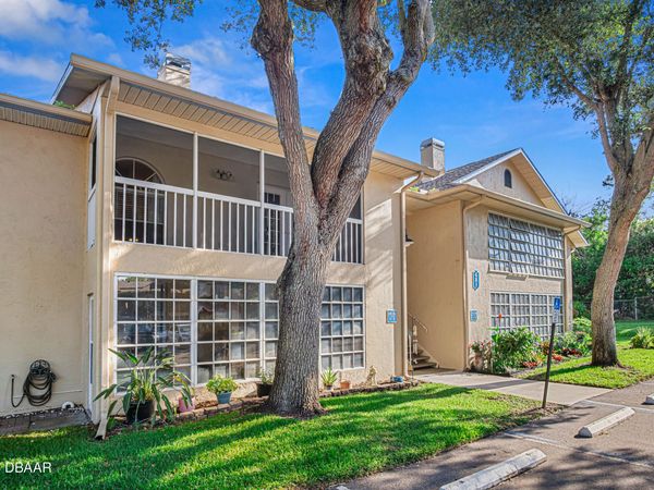 681 Wellington Station Boulevard, Unit 10, Ormond Beach, FL 32174