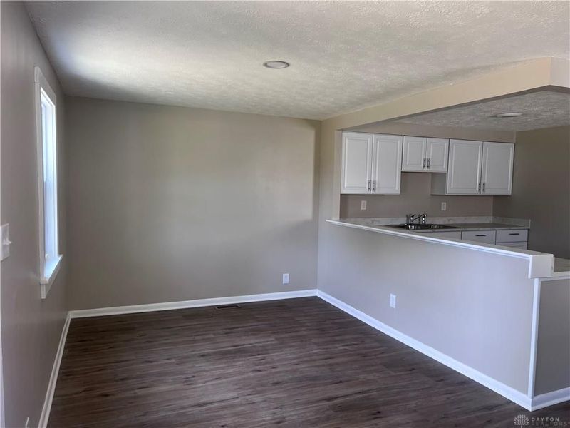 2509 Berwyck Avenue, Harrison Township, OH 45414 Photo 4