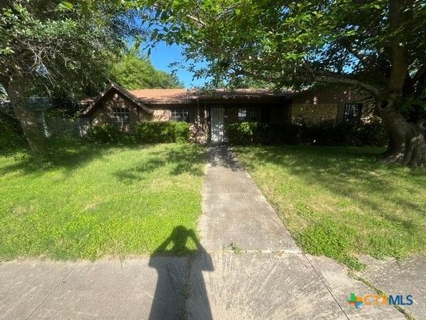 1700 Standridge Street , Killeen, TX 76543