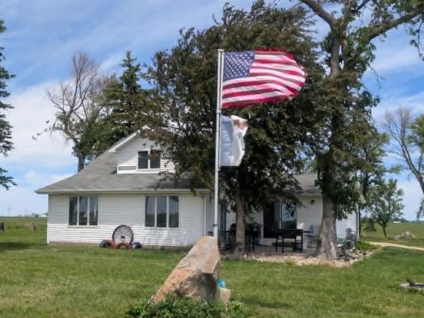 6610 240Th Street, Hartley, IA 51346