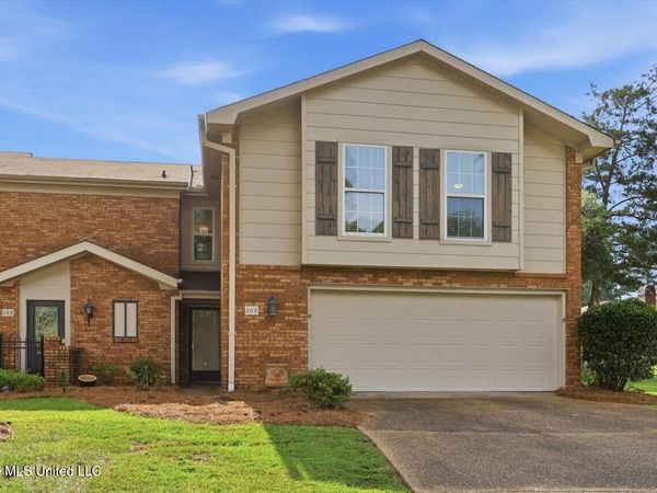 105 Longbranch Drive, Brandon, MS 39042