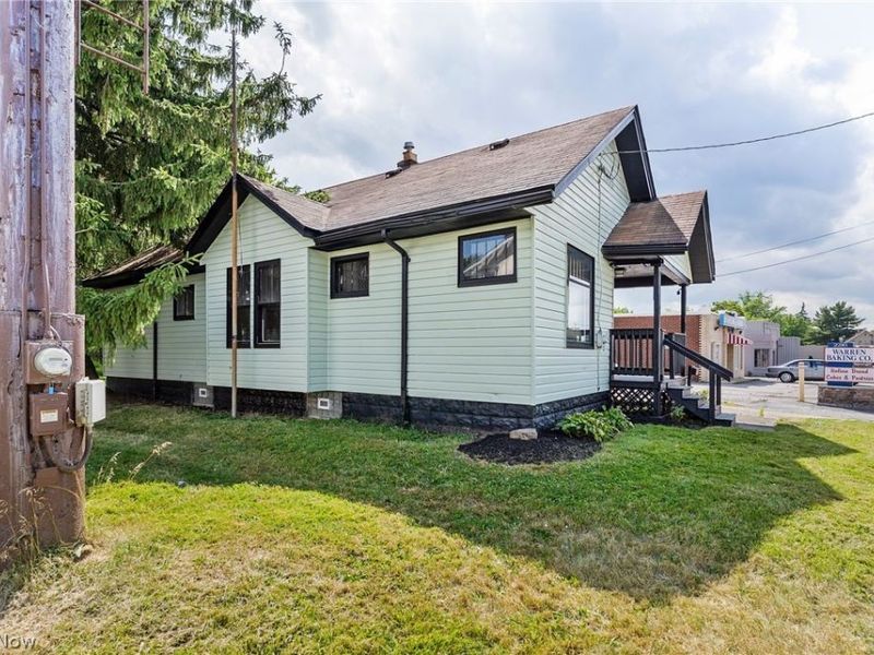 2232 Youngstown Road SE, Warren, OH 44484 Photo 19