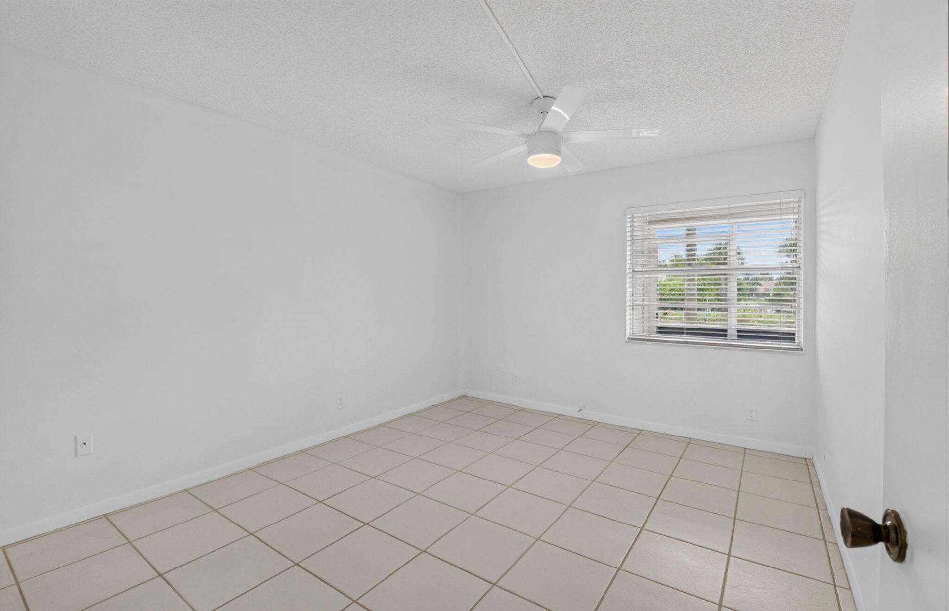 200 Normandy E, Unit 200, Delray Beach, FL 33484 Photo