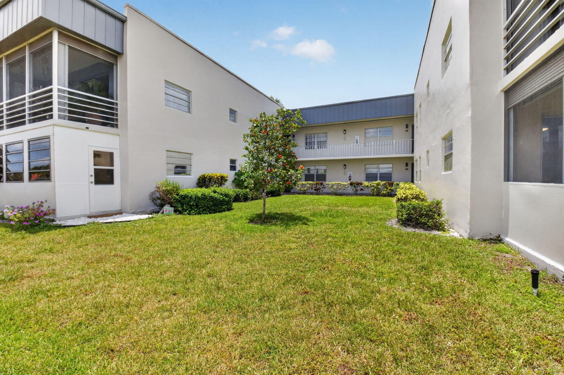 200 Normandy E, Unit 200, Delray Beach, FL 33484 Photo