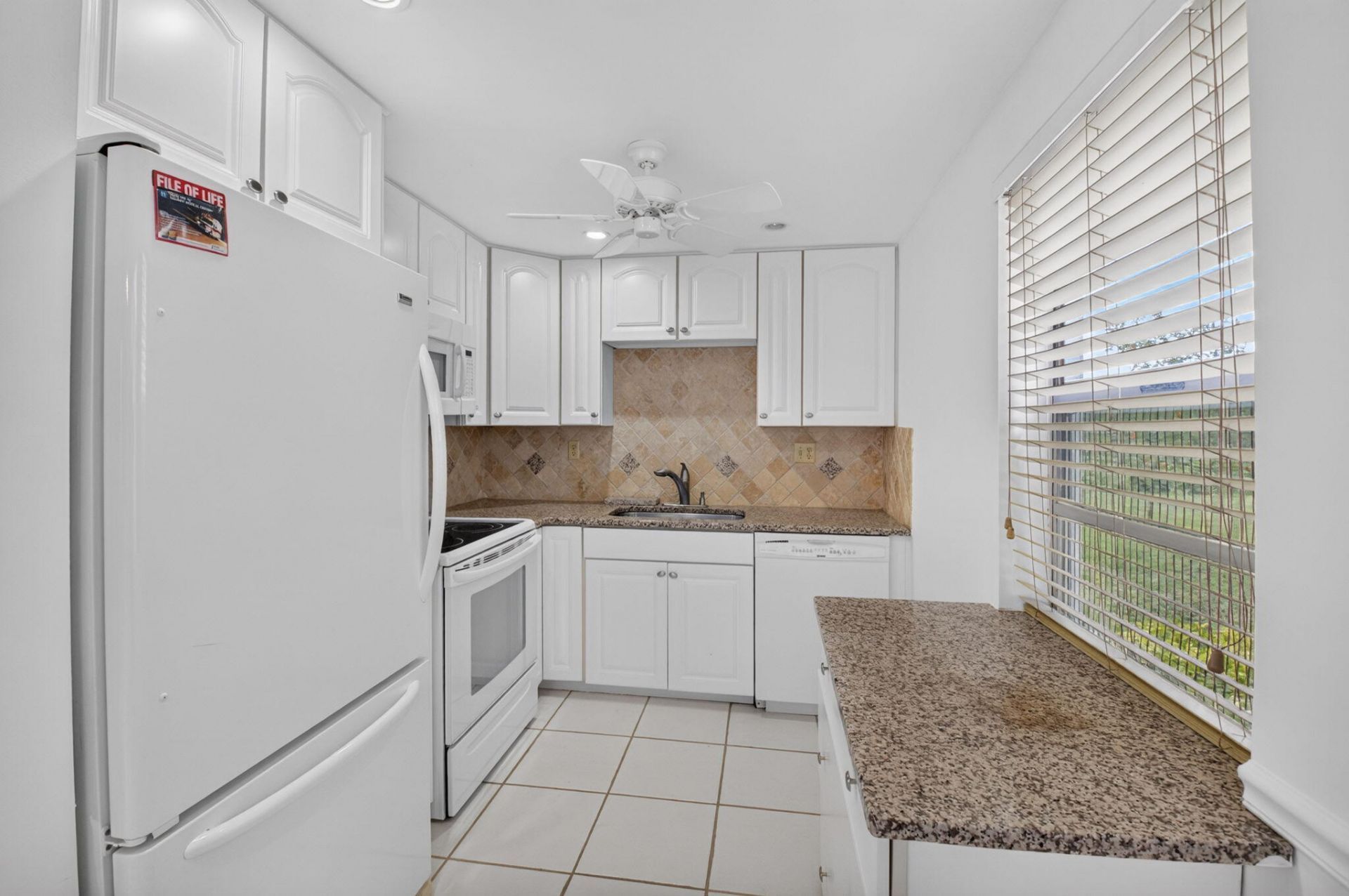 200 Normandy E, Unit 200, Delray Beach, FL 33484 Photo