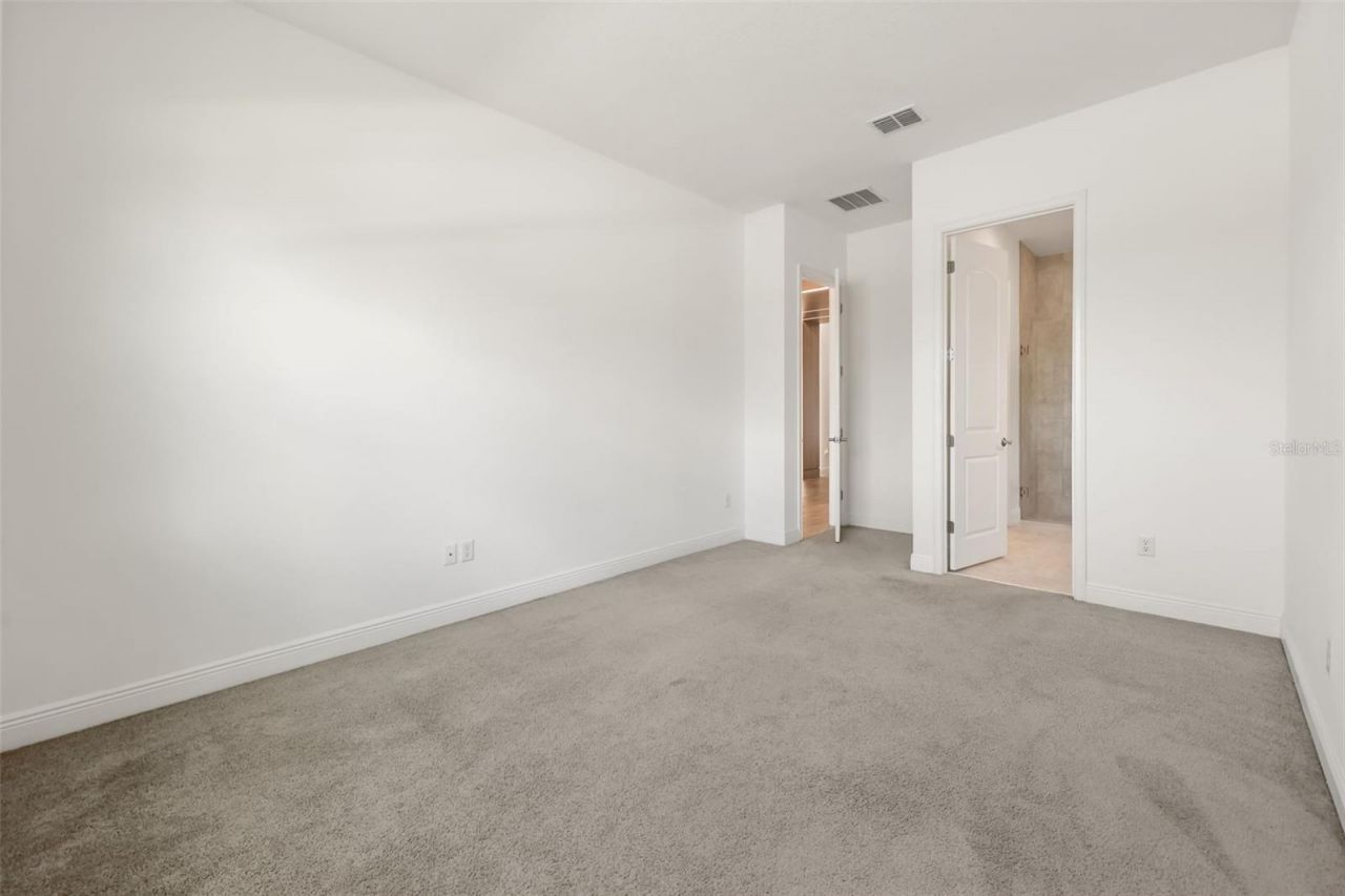 13217 Bromborough Drive, Orlando, FL 32832 Photo