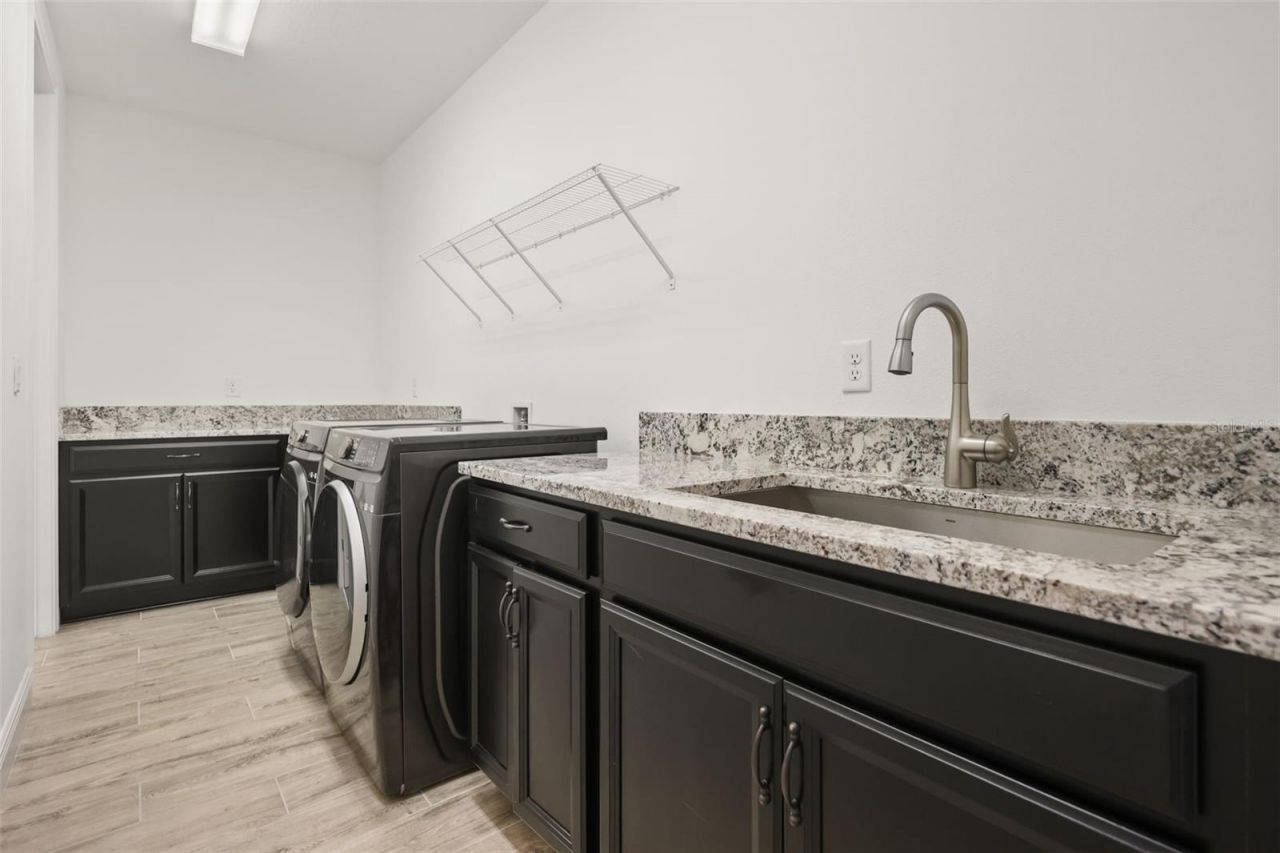 13217 Bromborough Drive, Orlando, FL 32832 Photo