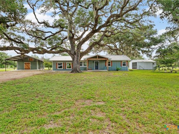 13109 Fm 822 , Edna, TX 77957