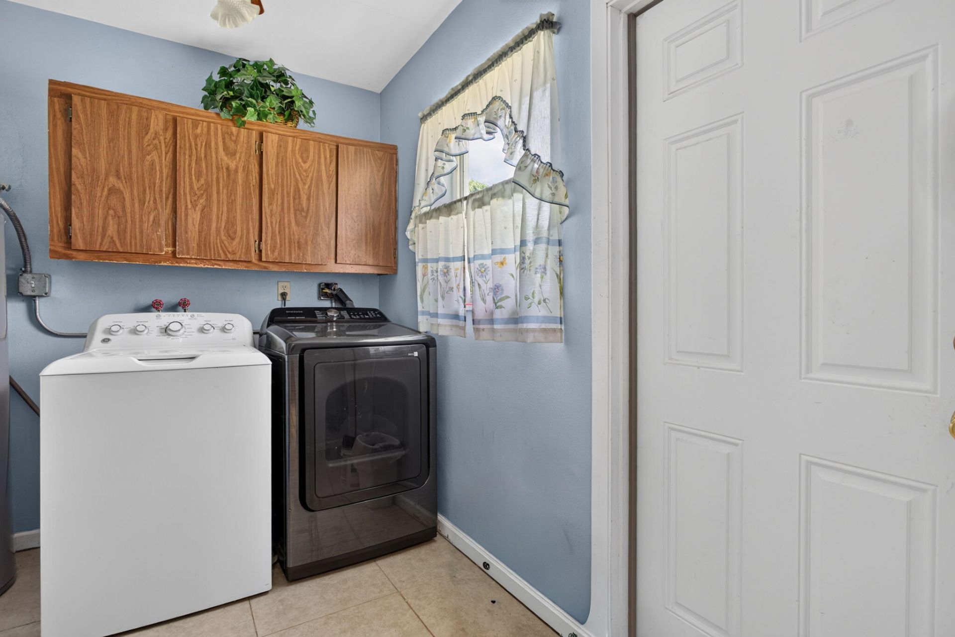 7501 NW 6th Street, Plantation, FL 33317 Photo