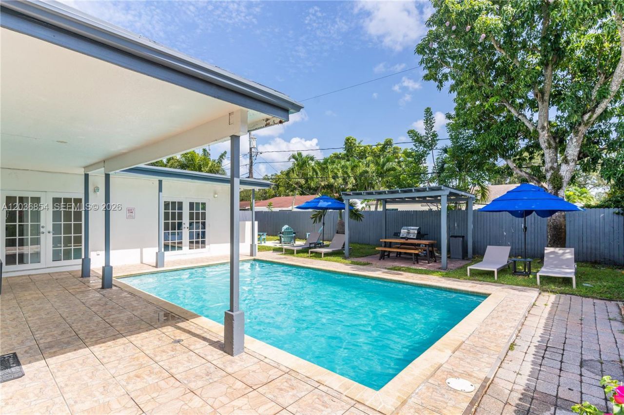 6452 Custer St , Hollywood, FL 33024 Photo