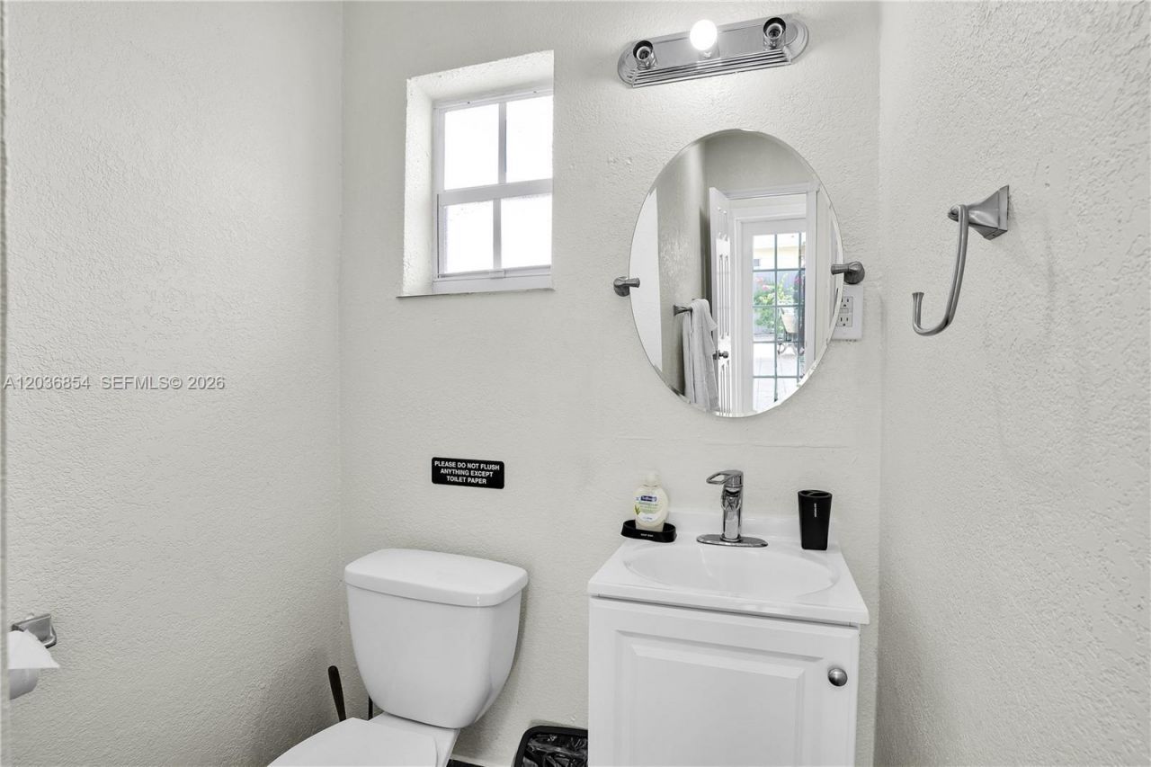 6452 Custer St , Hollywood, FL 33024 Photo