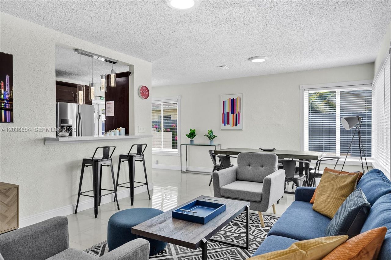 6452 Custer St , Hollywood, FL 33024 Photo