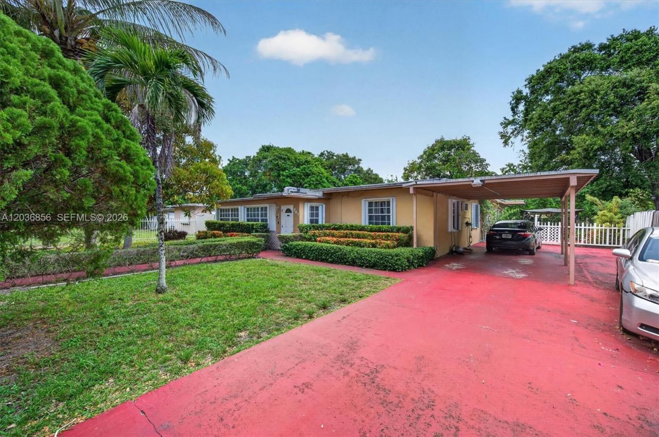 761 NE 139th St , North Miami, FL 33161 Photo