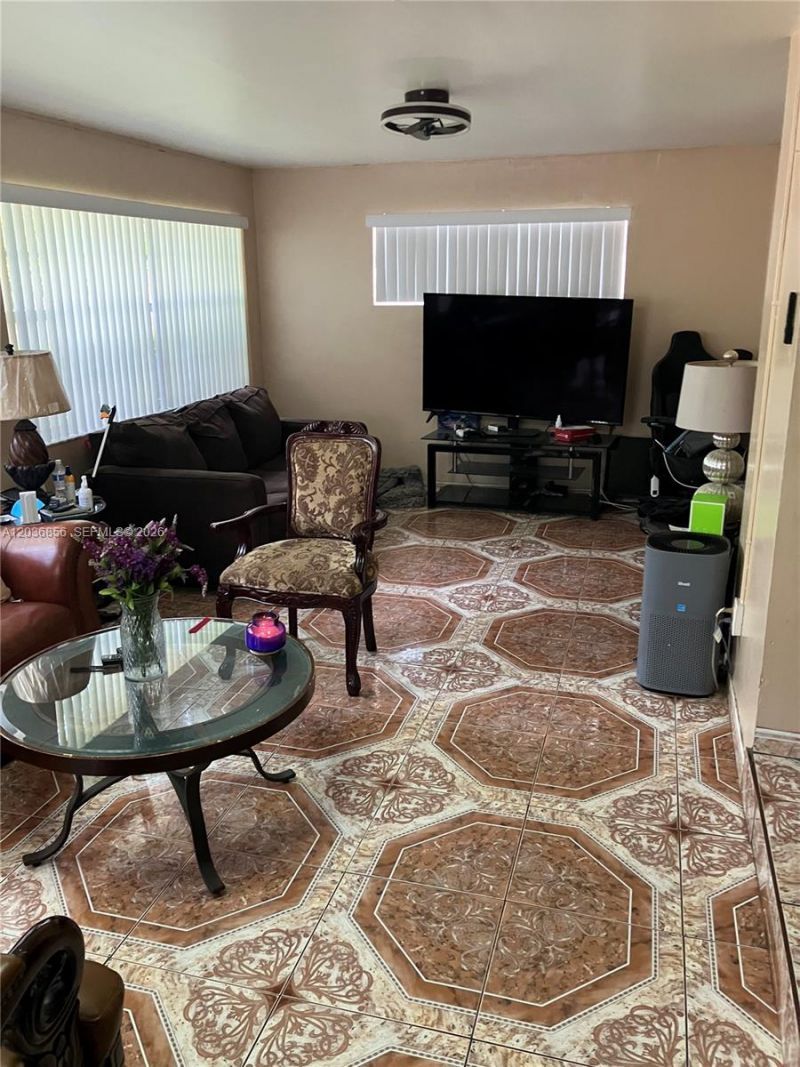 761 NE 139th St , North Miami, FL 33161 Photo