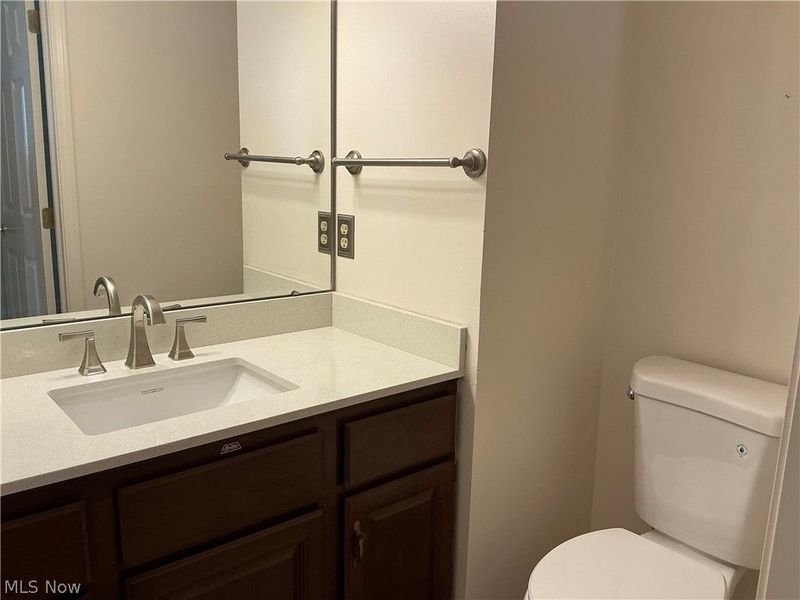 26 Hudson Common Drive, Hudson, OH 44236 Photo 7