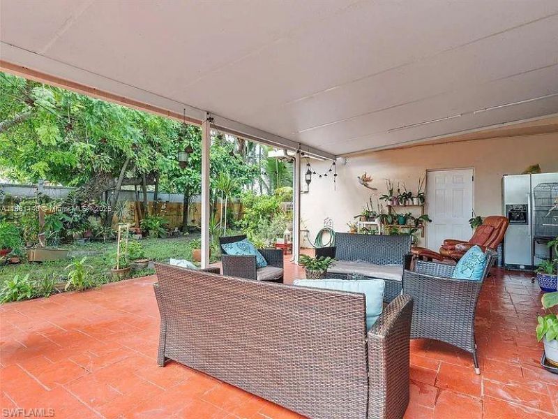 2380 SW 7th St , Miami, FL 33135 Photo