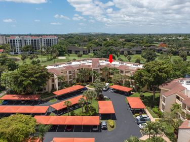 7520 La Paz Boulevard, Unit 104, Boca Raton, FL 33433