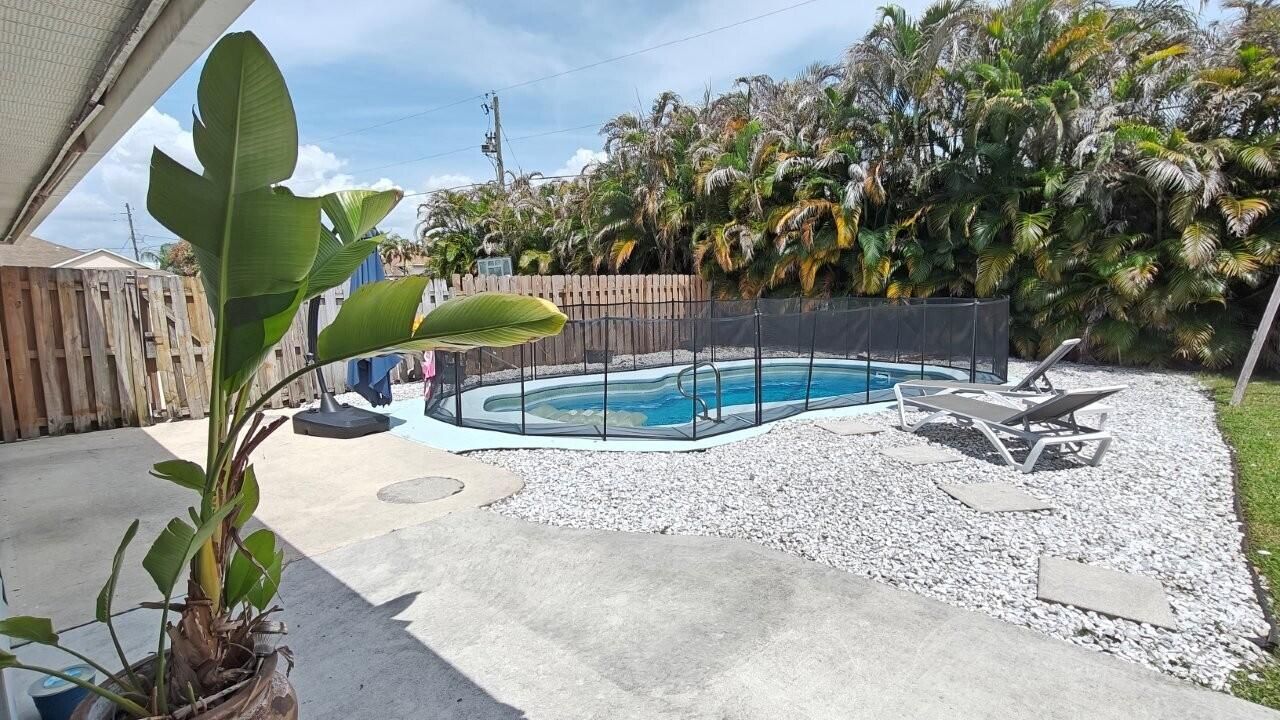 2043 SE Camilo Street, Port Saint Lucie, FL 34952 Photo