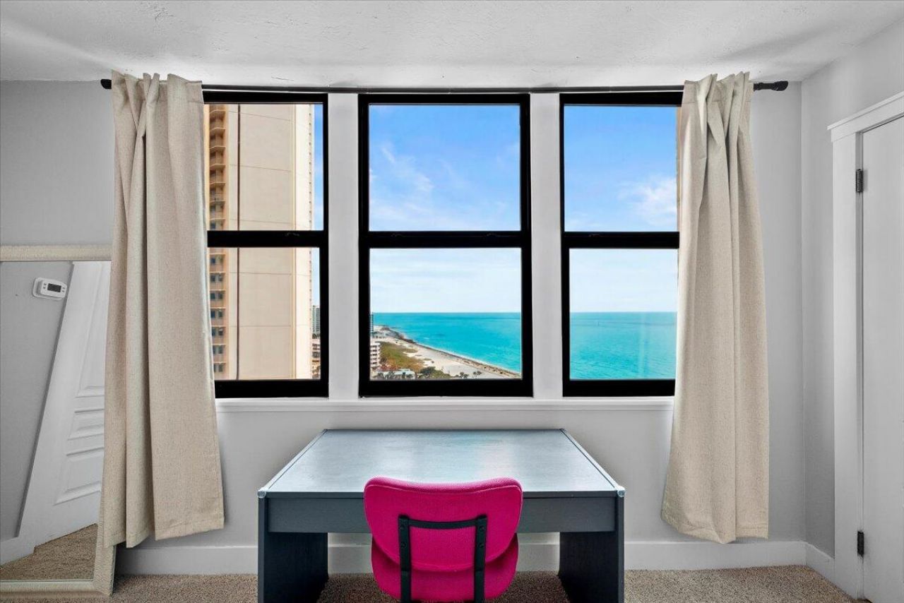 2800 N Ocean Drive, Riviera Beach, FL 33404 Photo