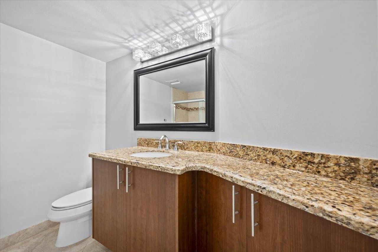 2800 N Ocean Drive, Riviera Beach, FL 33404 Photo