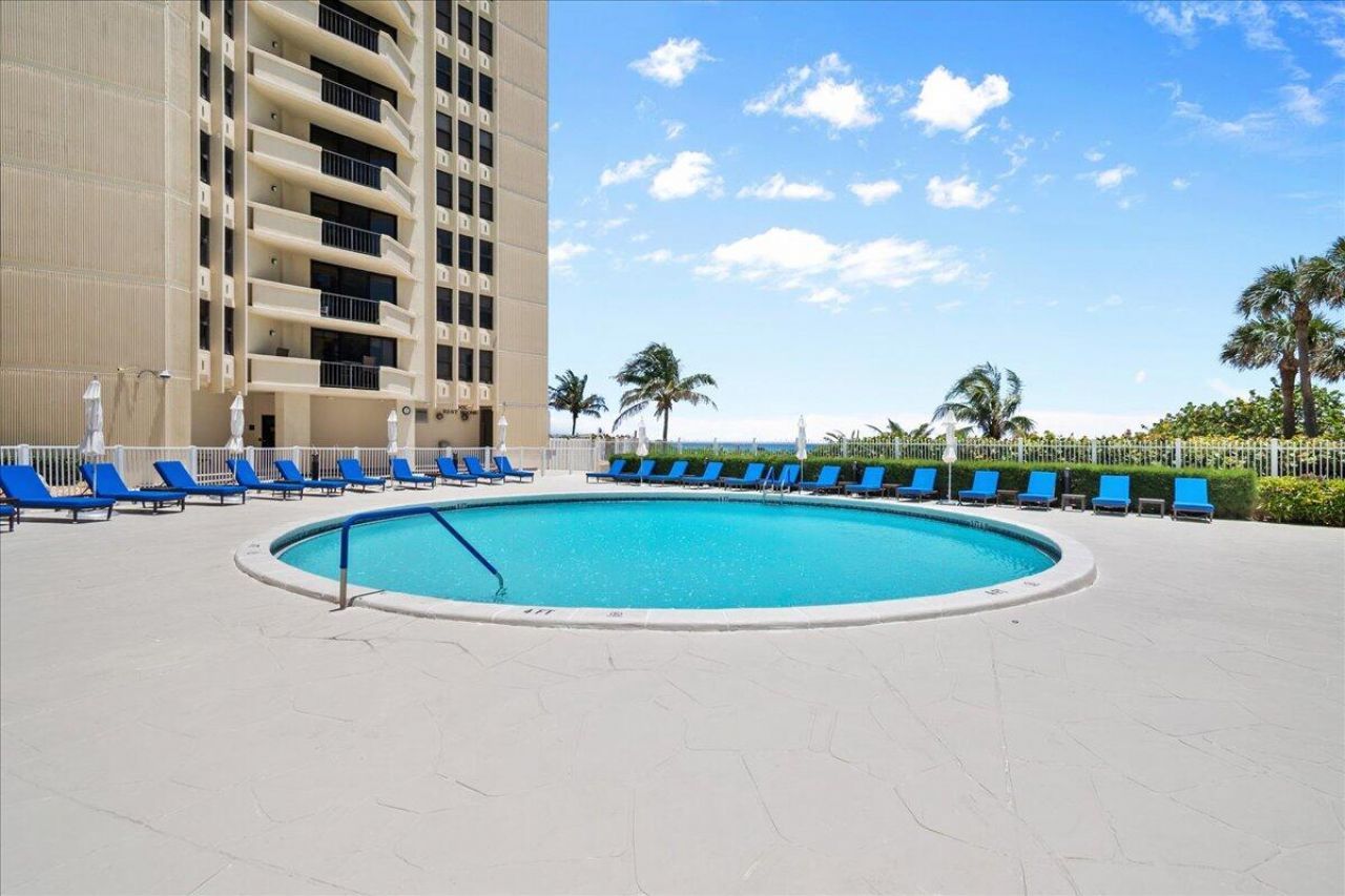 2800 N Ocean Drive, Riviera Beach, FL 33404 Photo