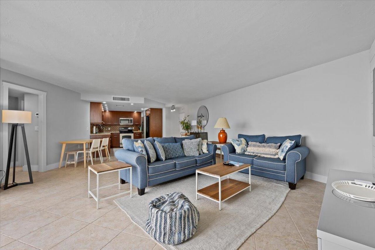 2800 N Ocean Drive, Riviera Beach, FL 33404 Photo