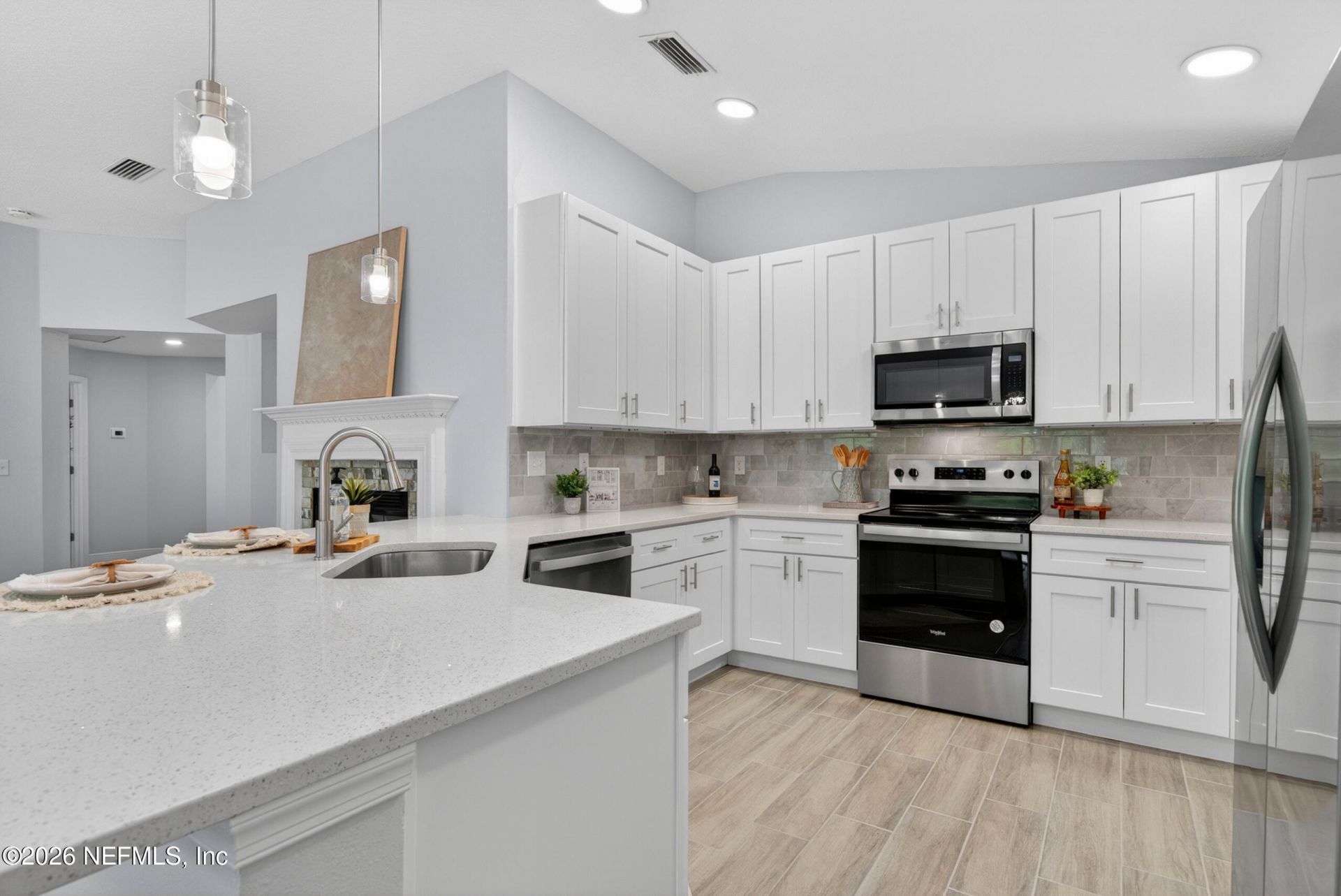 2438 Tyson Lake Drive, Jacksonville, FL 32221 Photo