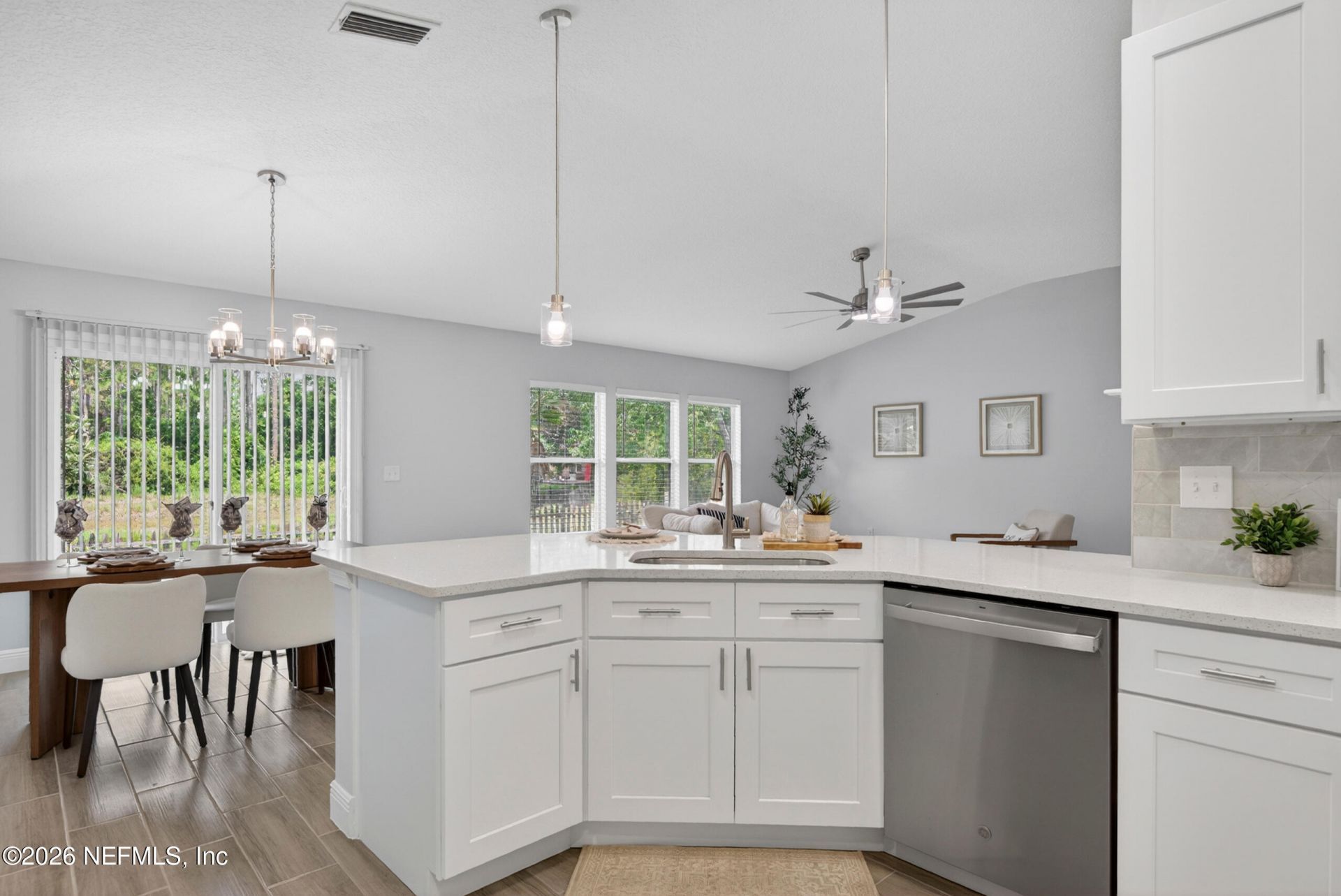 2438 Tyson Lake Drive, Jacksonville, FL 32221 Photo