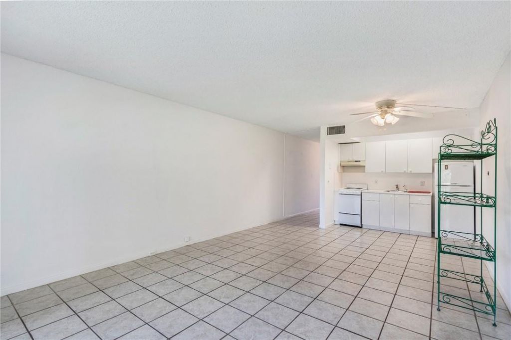 1400 SW 124th Terrace, Unit 105q, Pembroke Pines, FL 33027 Photo