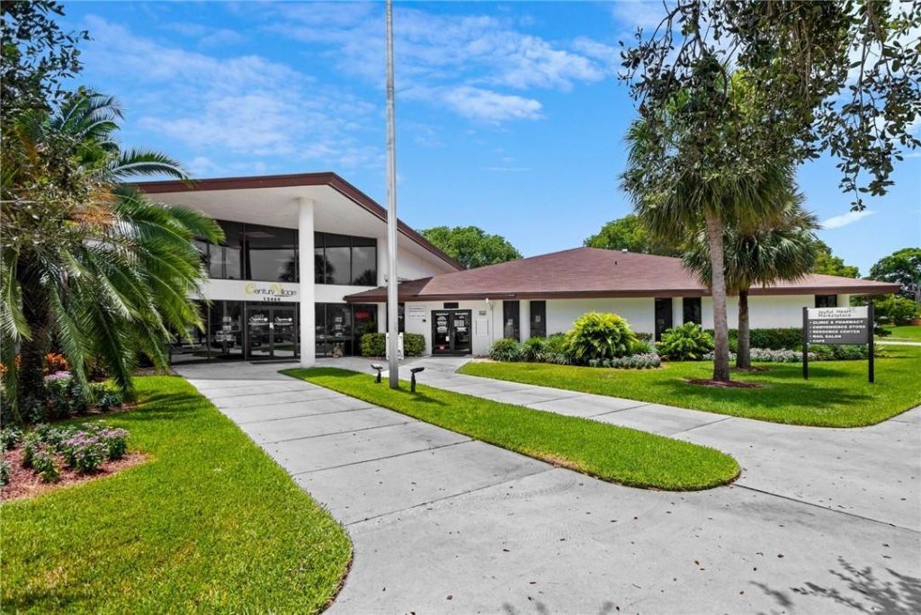 1400 SW 124th Terrace, Unit 105q, Pembroke Pines, FL 33027 Photo