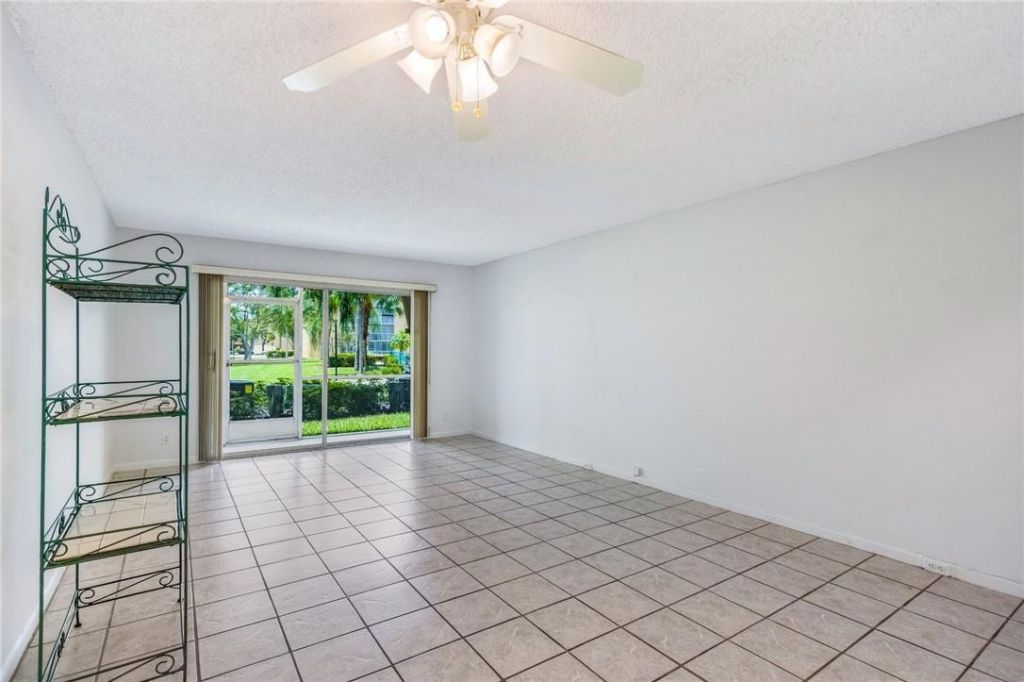 1400 SW 124th Terrace, Unit 105q, Pembroke Pines, FL 33027 Photo